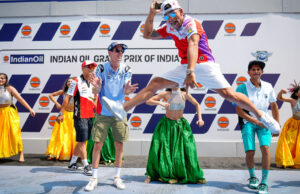 Spectacular flash mob welcomes MotoGP to India