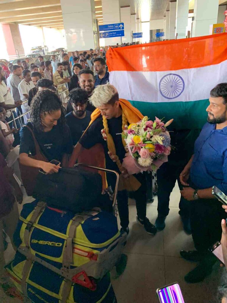 Harith Noah received warm welcome at Cochin International Airport
